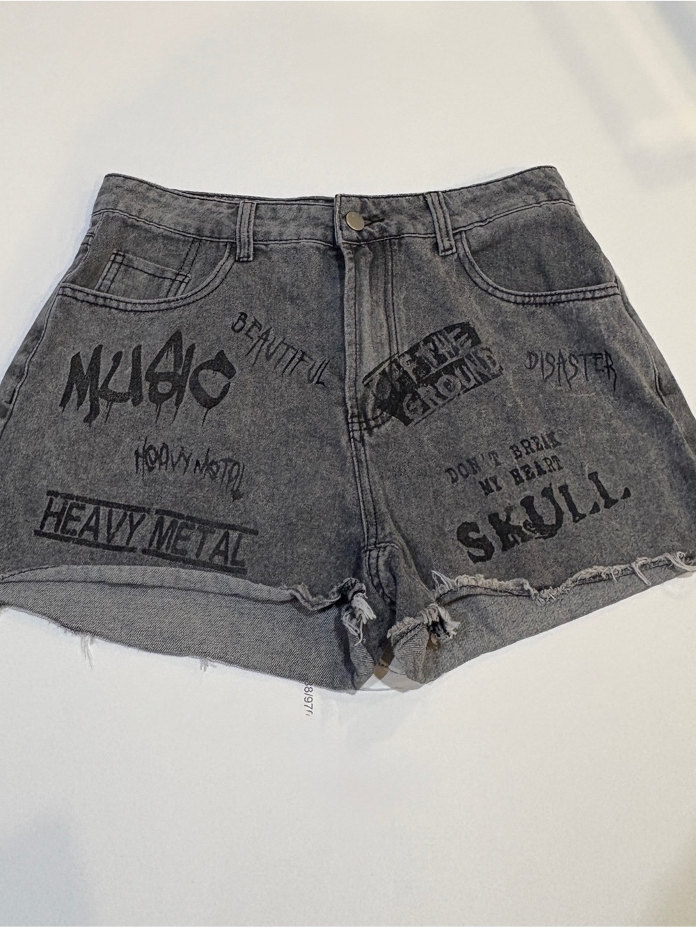 ROMWE L Gray Grunge Punk Graphic Acid Wash Raw Hem Denim Shorts Goth